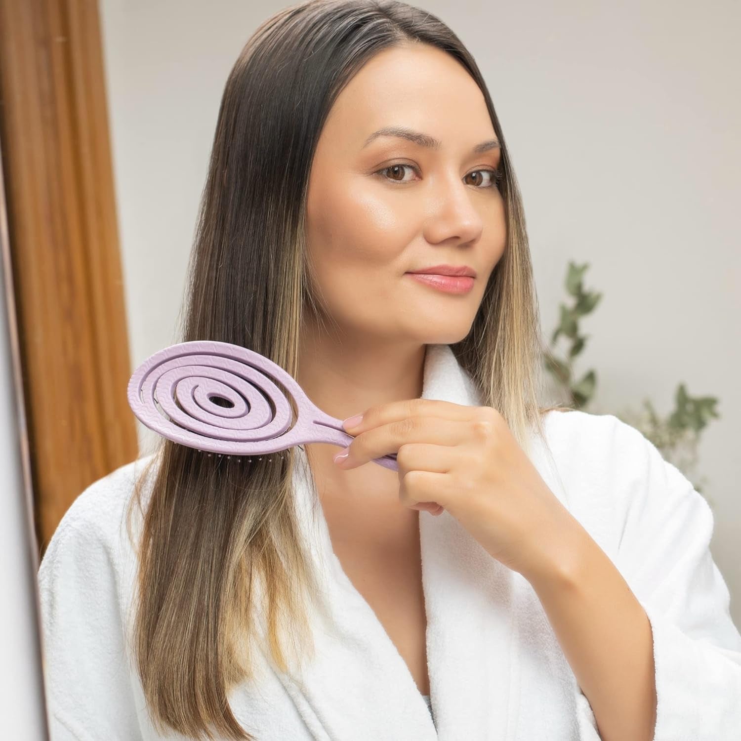 Spiral Detangling Hair Brush - Effortlessly Removes Tangles for All Hair Types - Lilac
